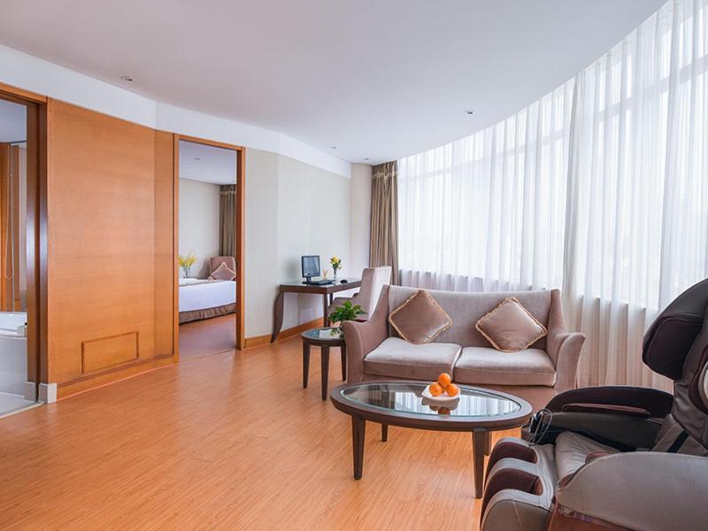 Vienna International Hotel Shenzhen Hua'Nan City Eksteriør bilde